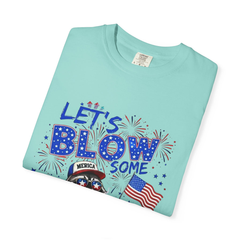 Patriotic Raccoon- Graphic T-Shirt