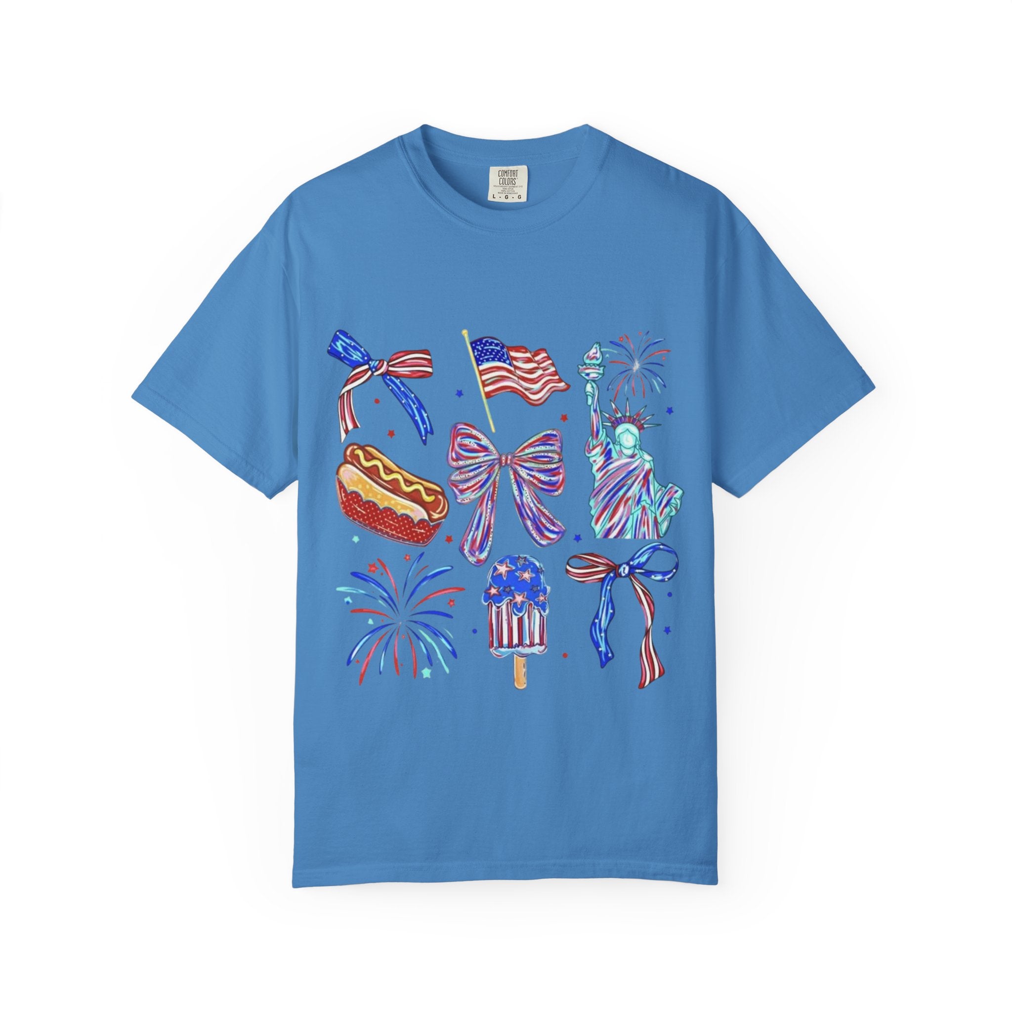 Statue of Liberty, Fireworks & Flags- Tee