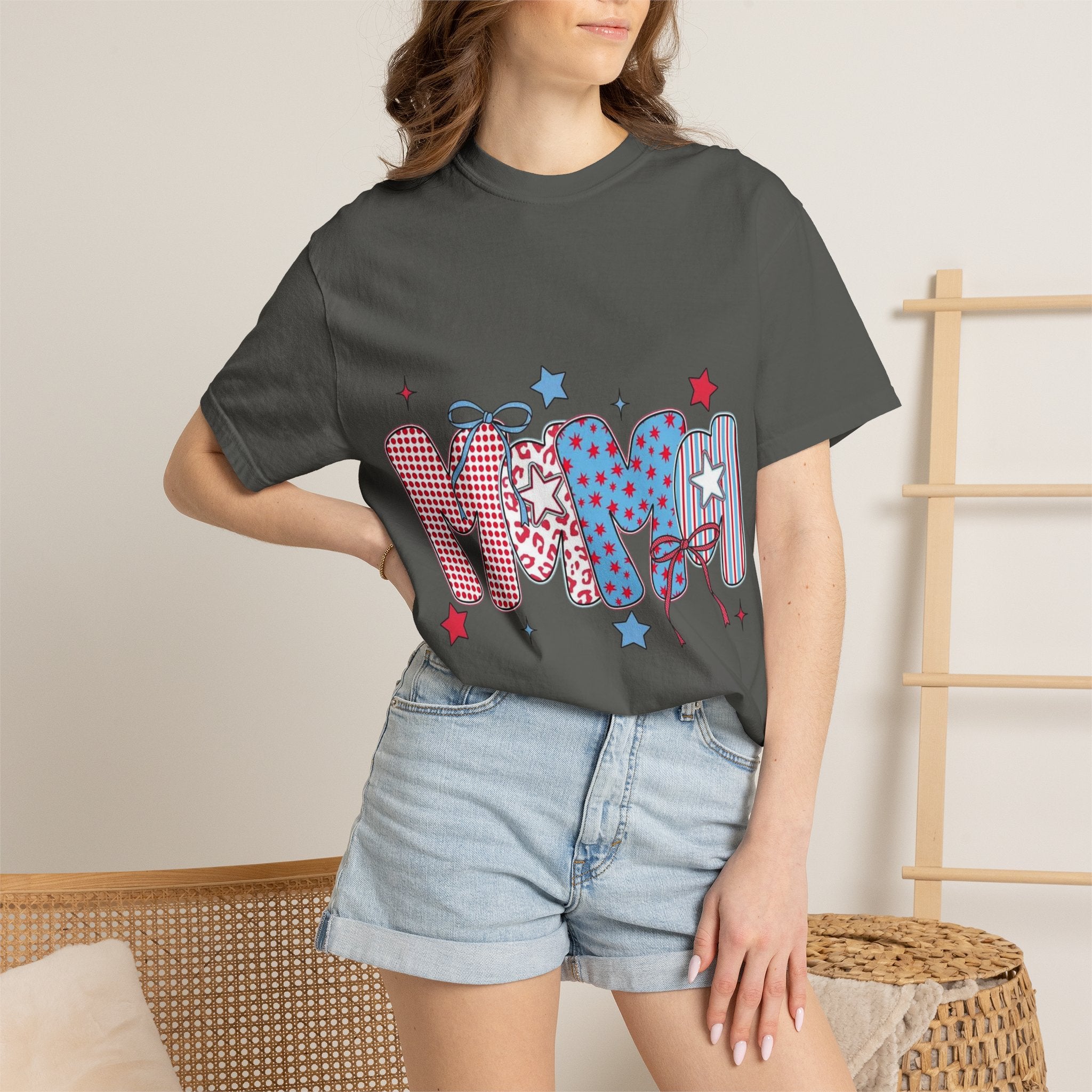 "Mama" Patriotic Graphic T-Shirt