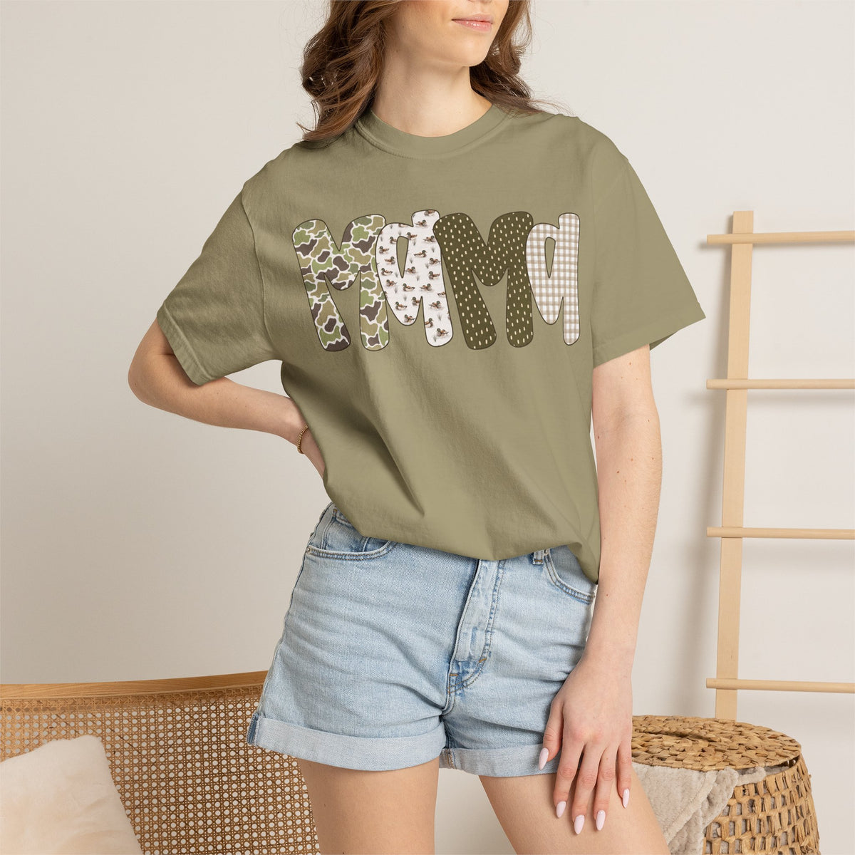 Mama Duck Tee