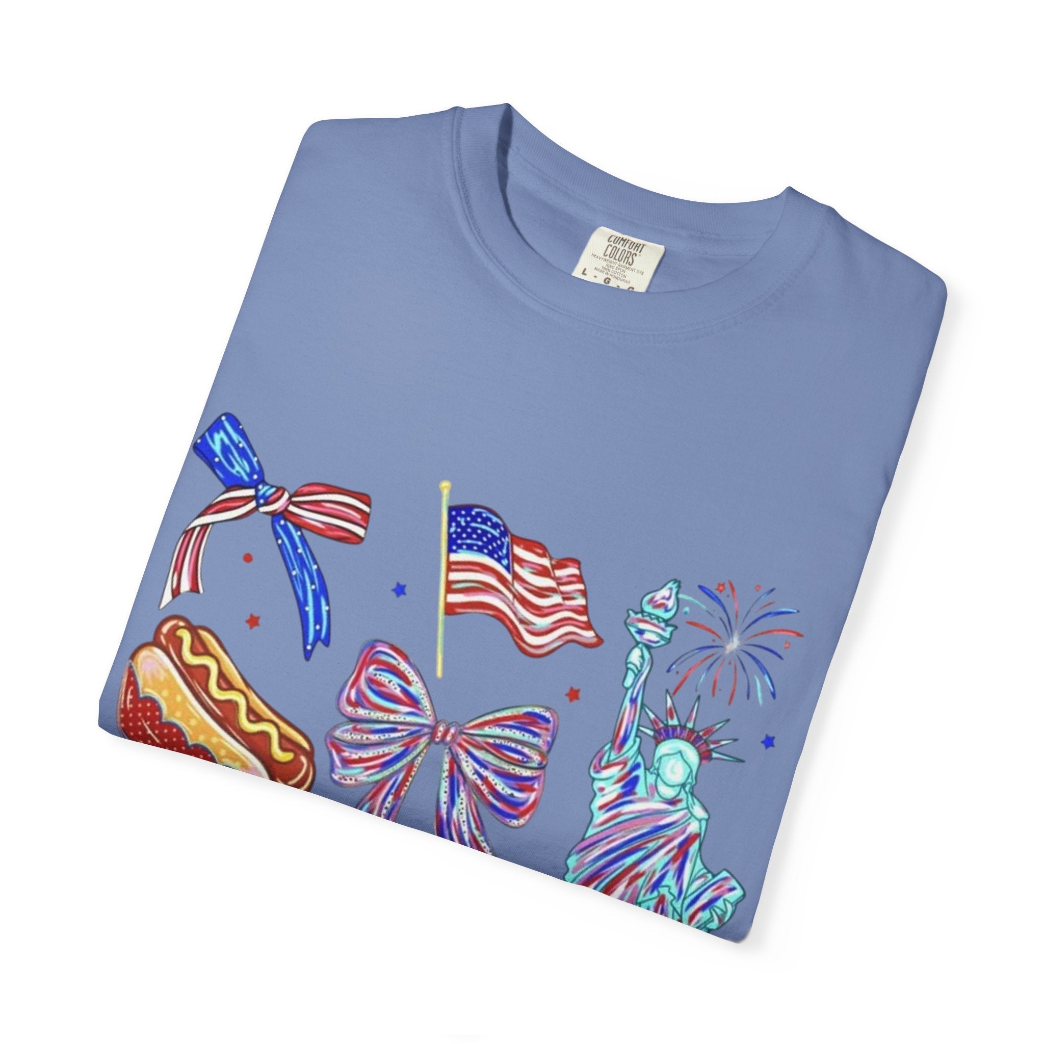 Statue of Liberty, Fireworks & Flags- Tee