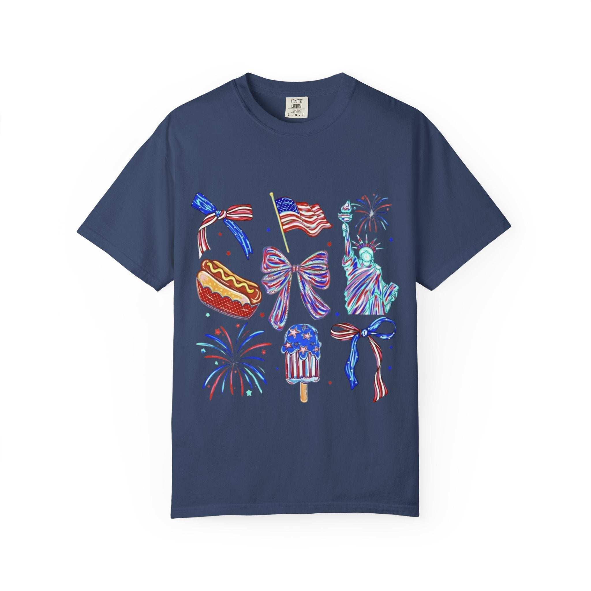 Statue of Liberty, Fireworks & Flags- Tee