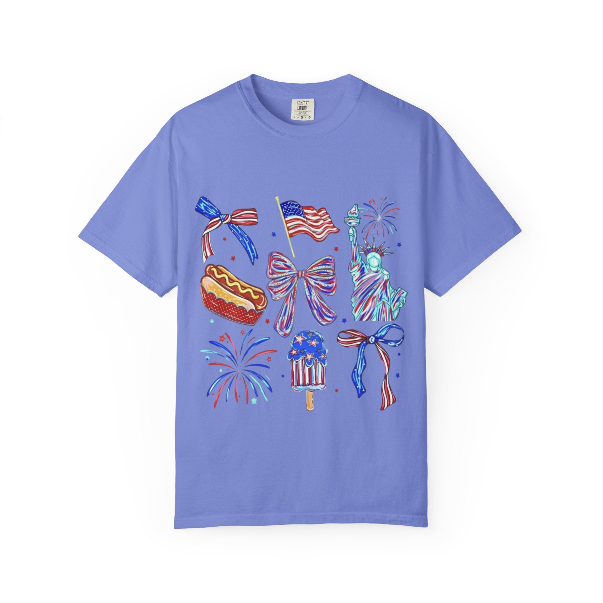 Statue of Liberty, Fireworks & Flags- Tee