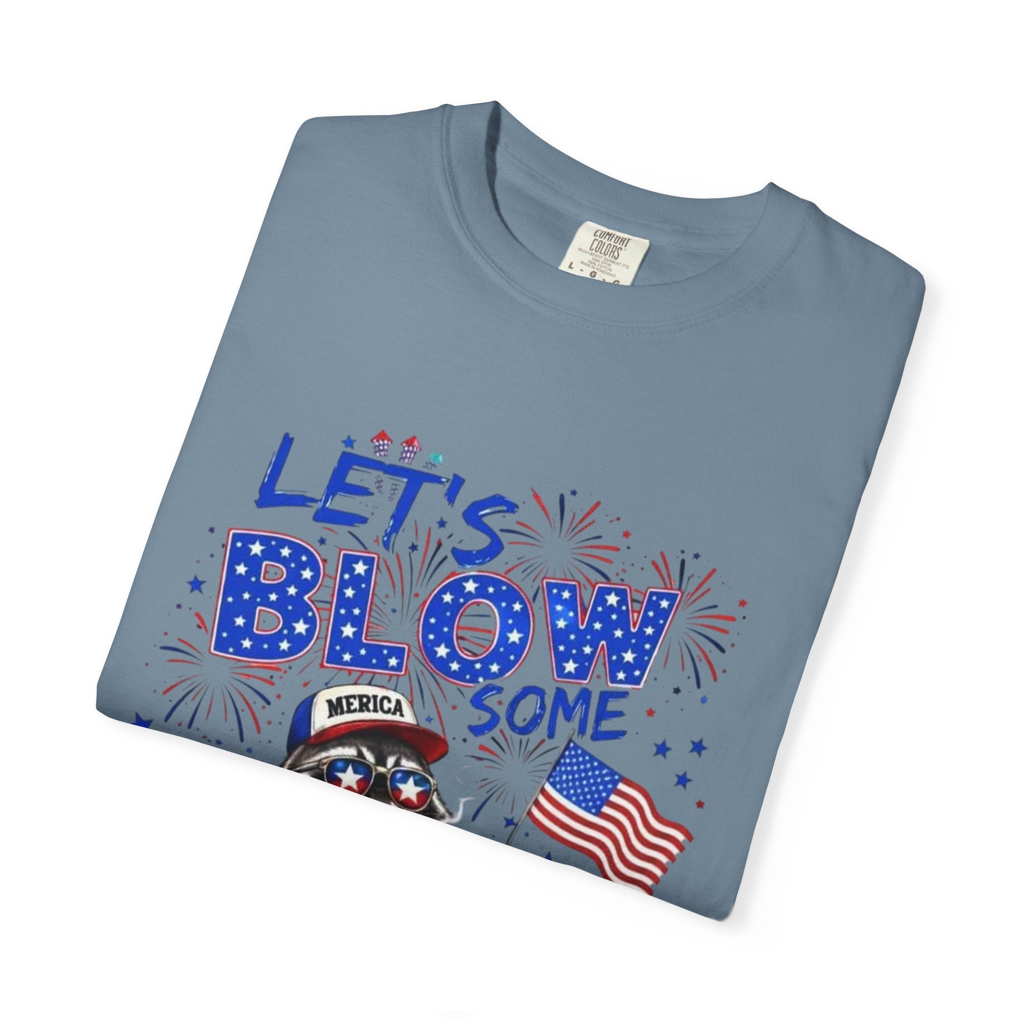 Patriotic Raccoon- Graphic T-Shirt