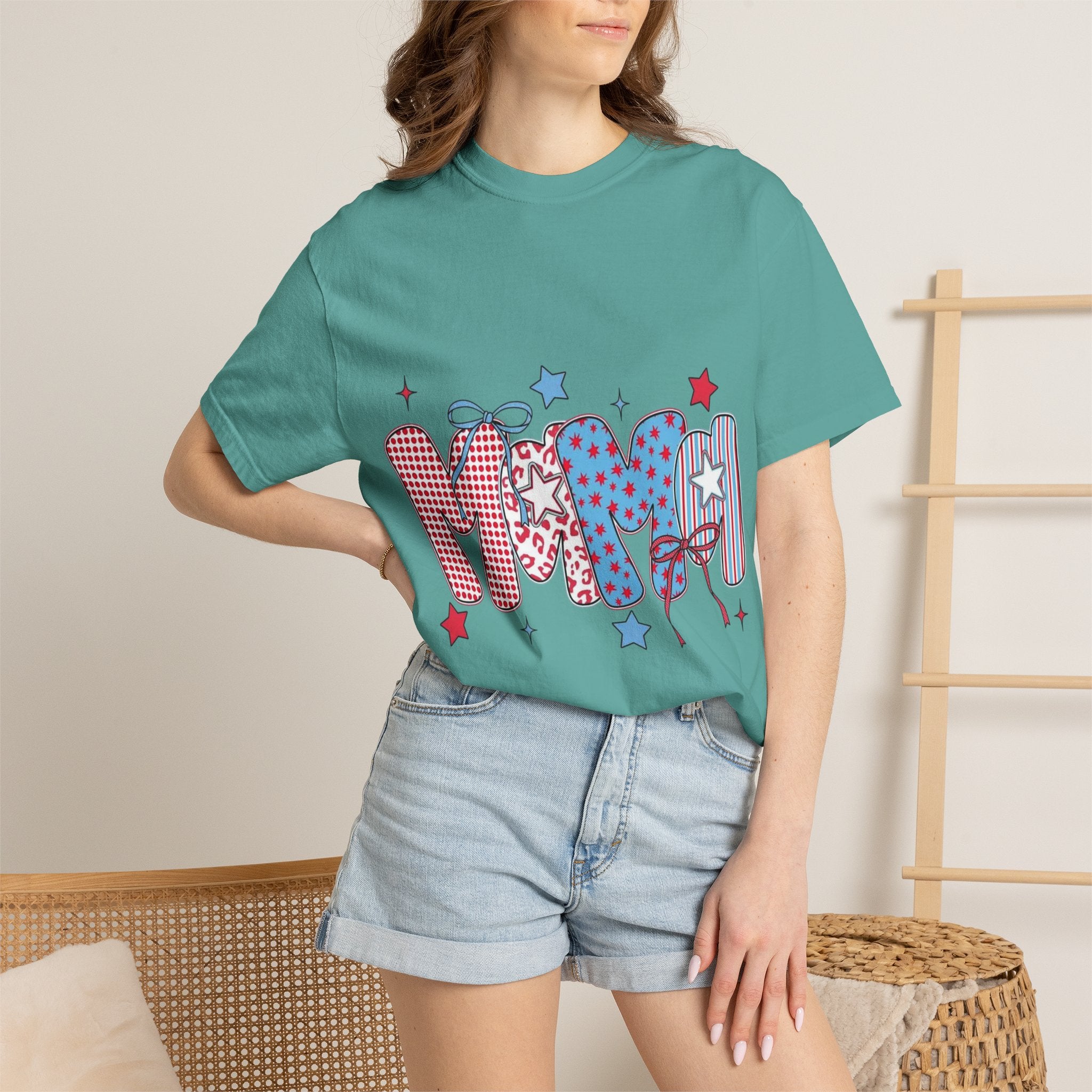 "Mama" Patriotic Graphic T-Shirt