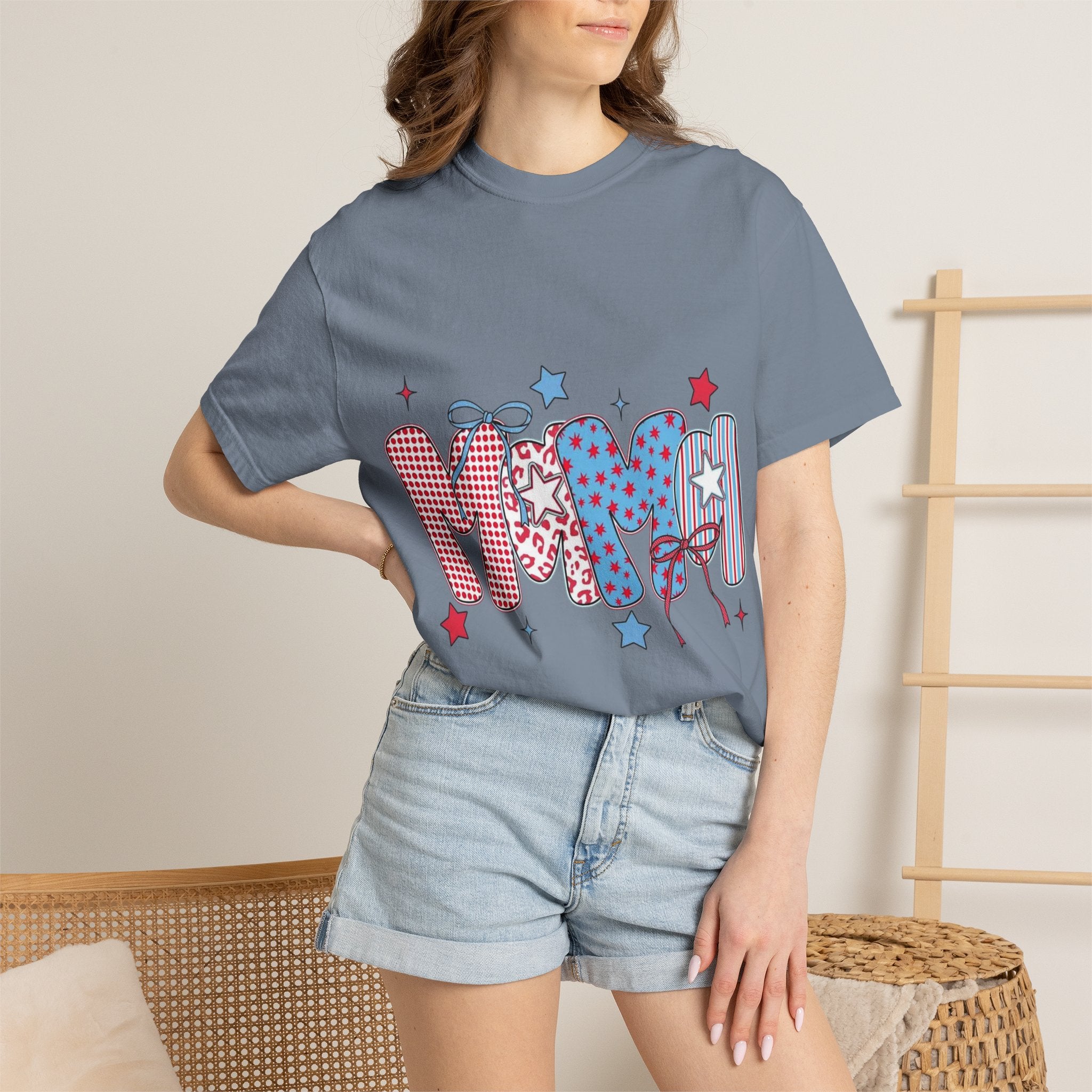 "Mama" Patriotic Graphic T-Shirt