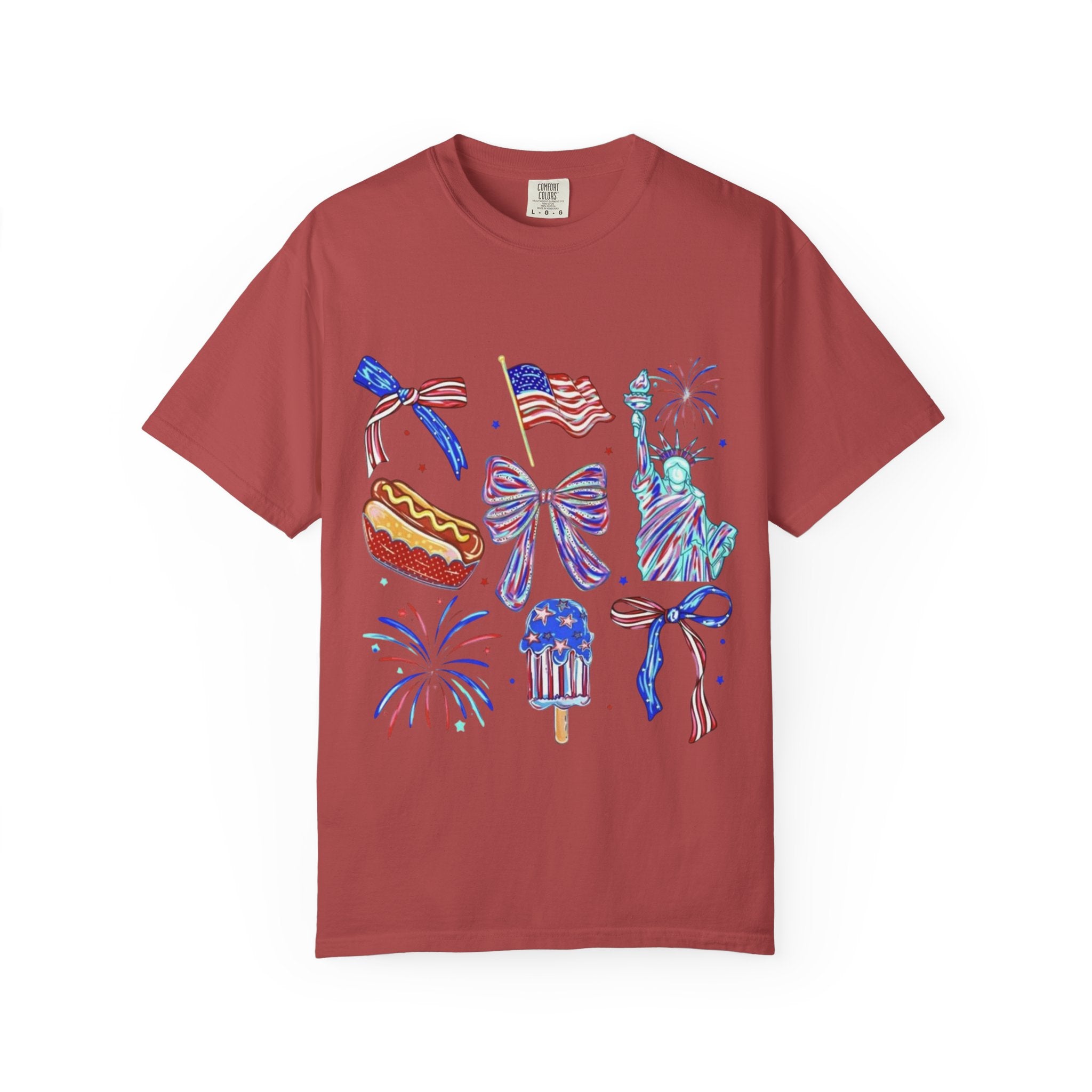 Statue of Liberty, Fireworks & Flags- Tee