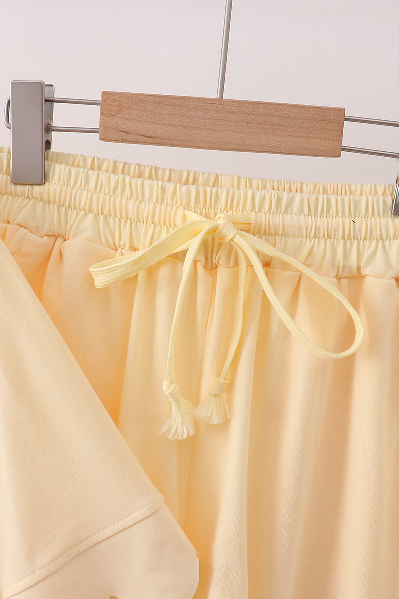 Sunny Days Scalloped Women Shorts Set