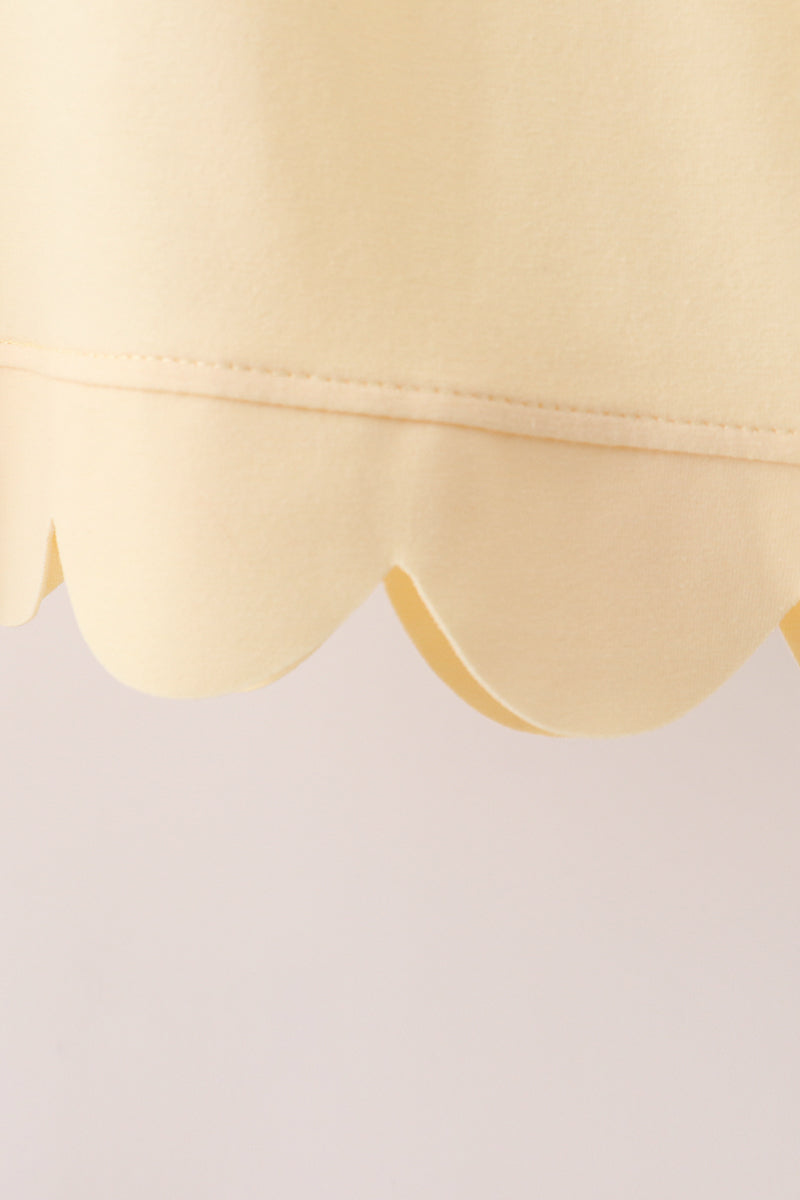 Sunny Days Scalloped Women Shorts Set