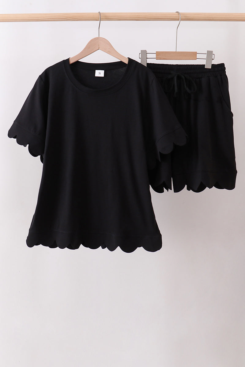 Easy Breezy Scalloped Shorts Set