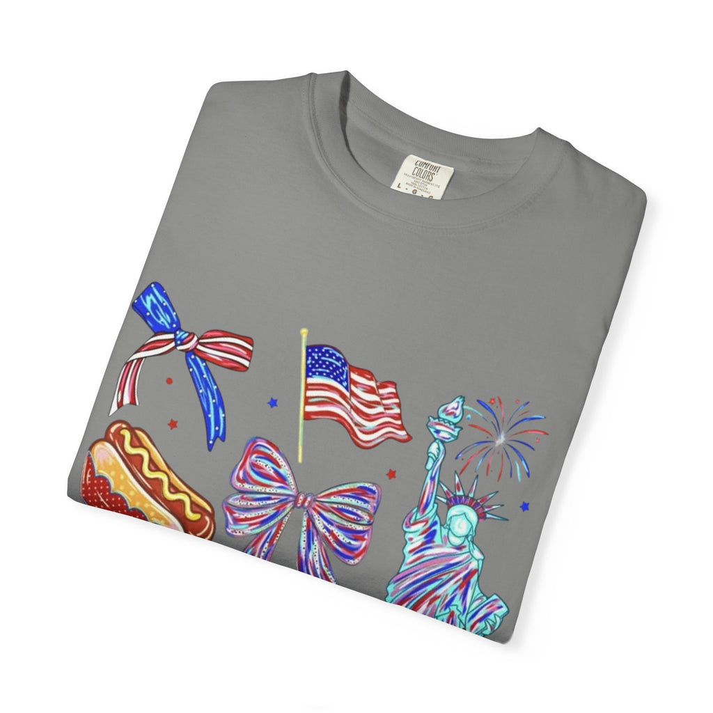Statue of Liberty, Fireworks & Flags- Tee