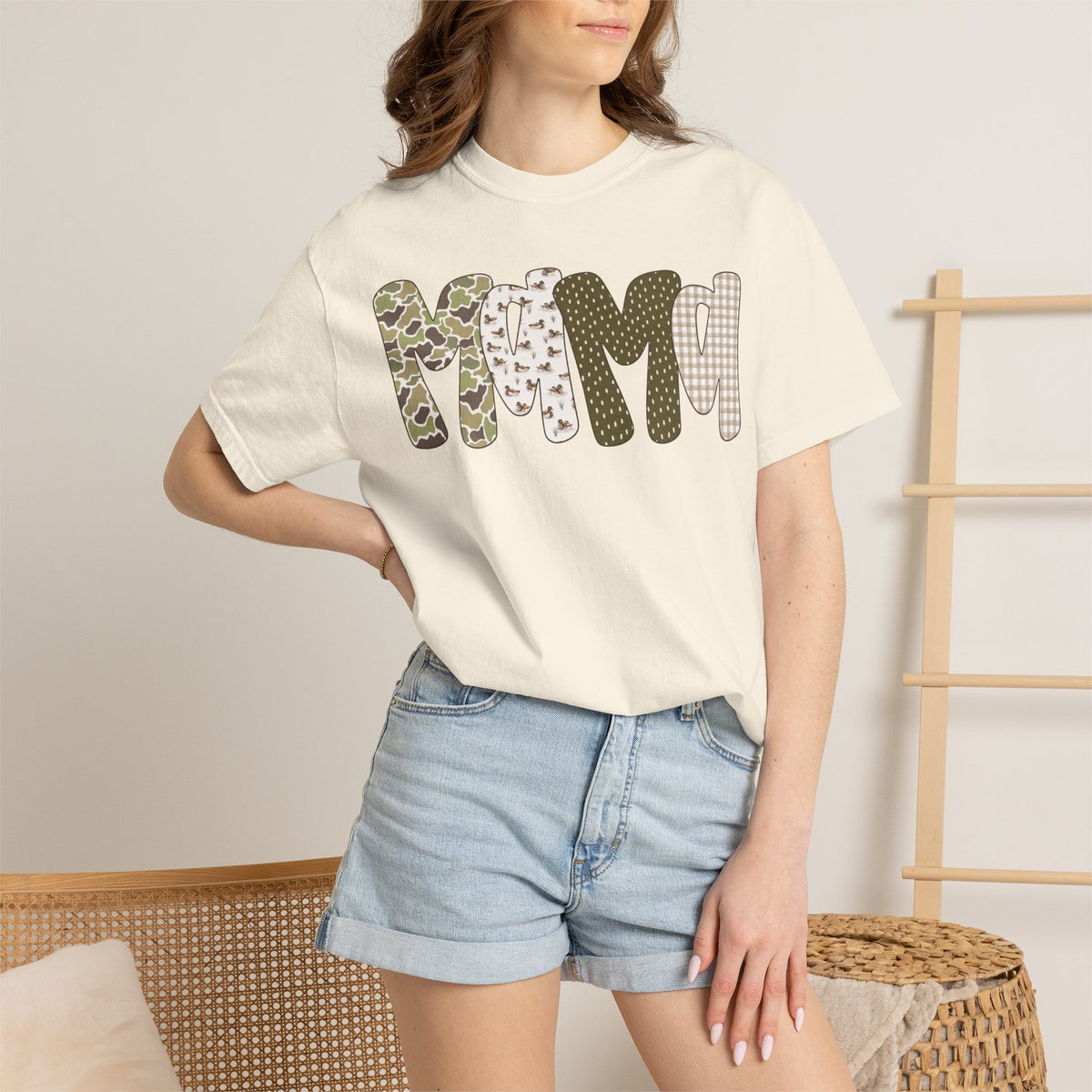 Mama Duck Tee